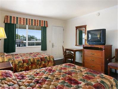Americas Best Value Inn Hanford Bilik gambar